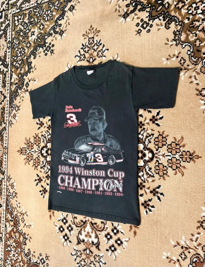 Vintage 90’s Nutmeg Dale Earnhardt Champion Nascar Racing T-shirt - Size: Medium