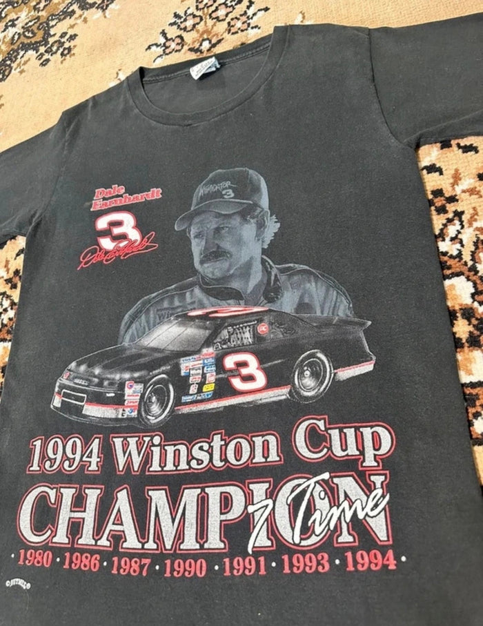 Vintage 90’s Nutmeg Dale Earnhardt Champion Nascar Racing T-shirt - Size: Medium