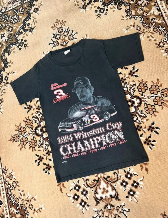 Vintage 90’s Nutmeg Dale Earnhardt Champion Nascar Racing T-shirt - Size: Medium